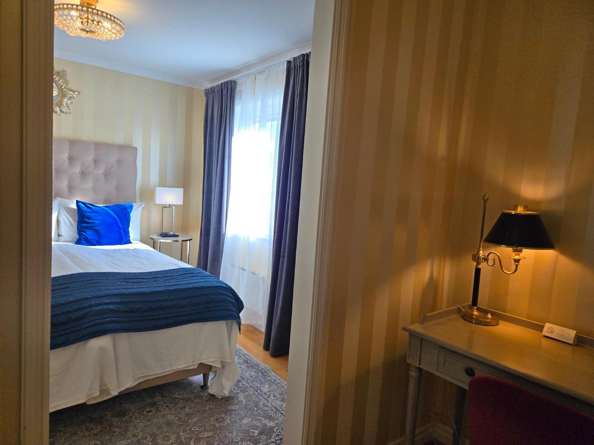 Vaenerport Lakefront Hotell Mariestad Exterior foto